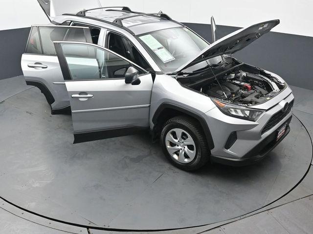Photo of 2019 Silver Sky Metallic Toyota RAV4