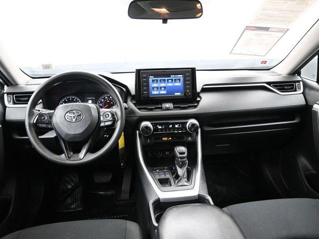 Photo of 2019 Silver Sky Metallic Toyota RAV4