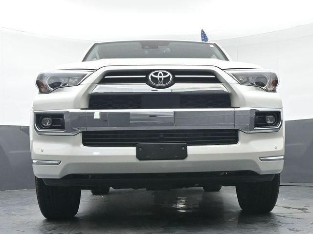Photo of 2022 Blizzard Pearl Toyota 4Runner