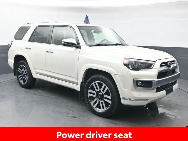 Photo of 2022 Blizzard Pearl Toyota 4Runner