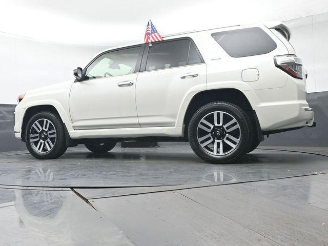Photo of 2022 Blizzard Pearl Toyota 4Runner
