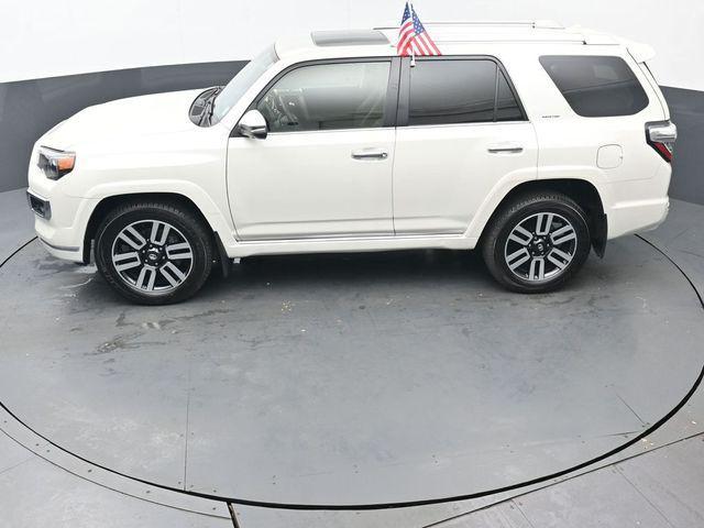 Photo of 2022 Blizzard Pearl Toyota 4Runner