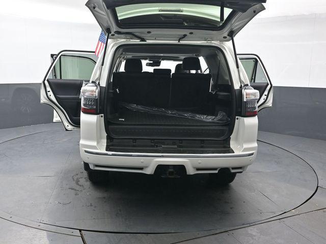 Photo of 2022 Blizzard Pearl Toyota 4Runner