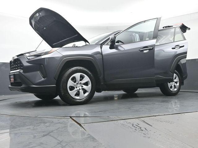 Photo of 2024 Magnetic Gray Metallic Toyota RAV4
