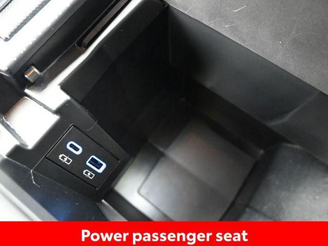 Photo of 2021 Ruby Flare Pearl Toyota Sienna