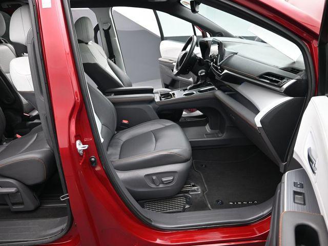 Photo of 2021 Ruby Flare Pearl Toyota Sienna