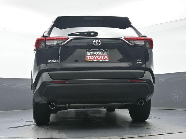 Photo of 2024 Midnight Black Metallic Toyota RAV4