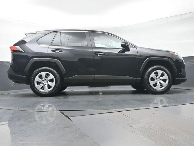 Photo of 2024 Midnight Black Metallic Toyota RAV4