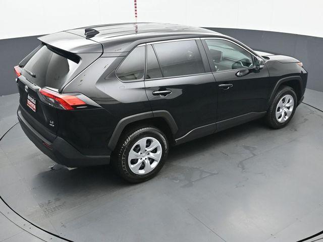 Photo of 2024 Midnight Black Metallic Toyota RAV4