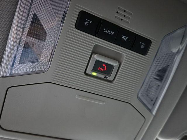 Photo of 2024 Midnight Black Metallic Toyota RAV4