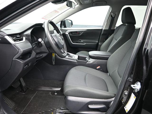 Photo of 2024 Midnight Black Metallic Toyota RAV4