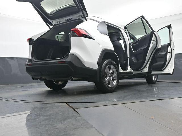 Photo of 2023 Ice Cap Toyota RAV4