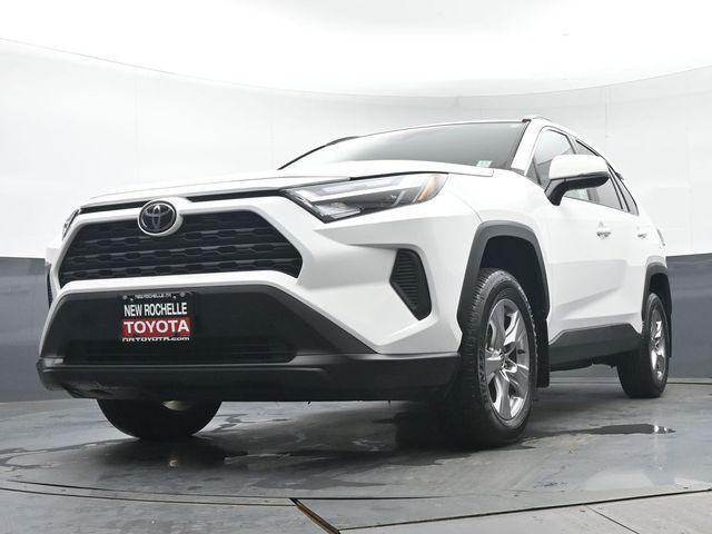 Photo of 2023 Ice Cap Toyota RAV4