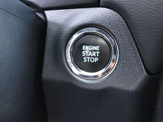 Photo of 2023 Ice Cap Toyota RAV4