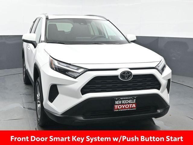 Photo of 2023 Ice Cap Toyota RAV4