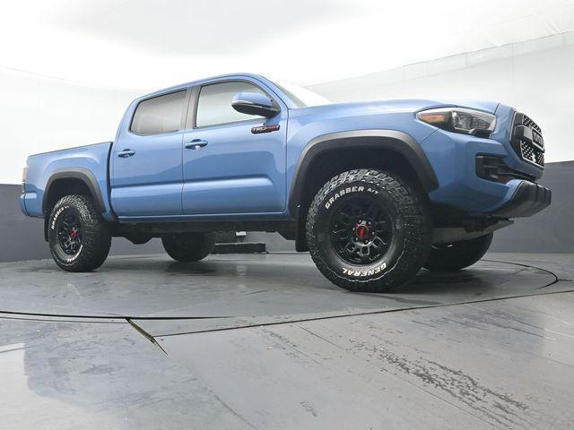 Photo of 2018 Cavalry Blue Toyota Tacoma