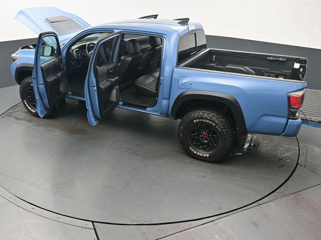 Photo of 2018 Cavalry Blue Toyota Tacoma