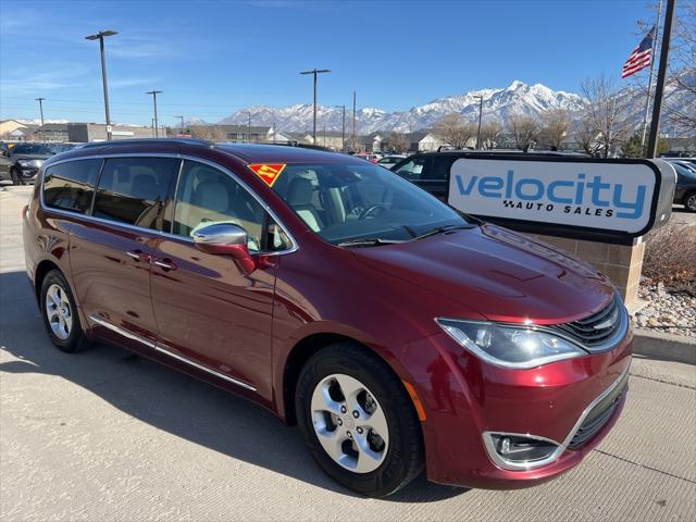 2017 Chrysler Pacifica Hybrid