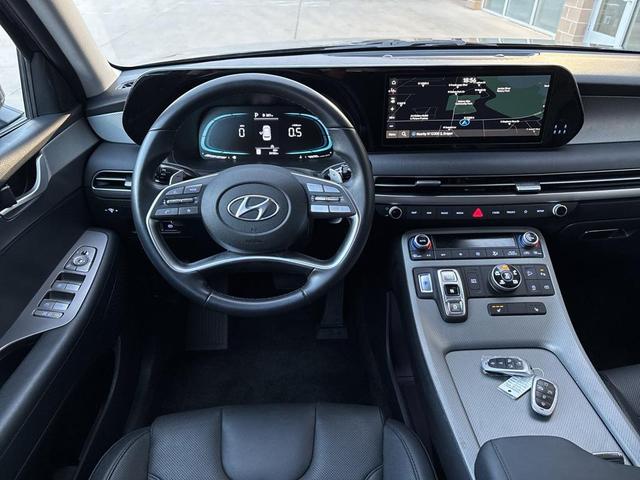 Photo of 2024 Abyss Black Pearl Hyundai PALISADE