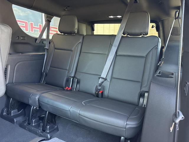 Photo of 2023 Onyx Black GMC Yukon XL