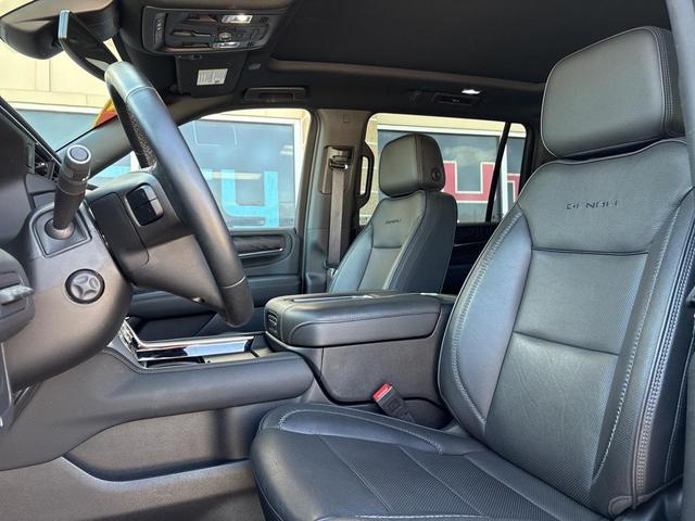 Photo of 2023 Onyx Black GMC Yukon XL