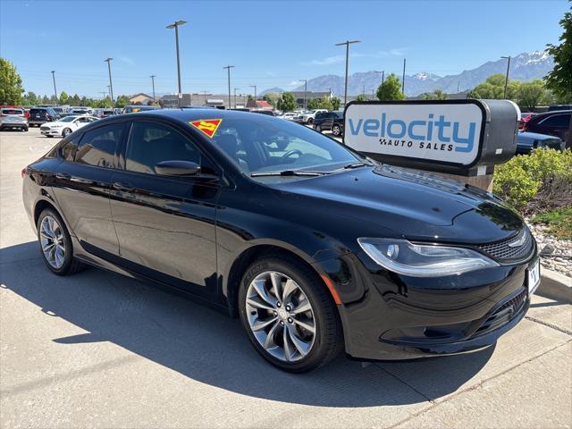 2015 Chrysler 200