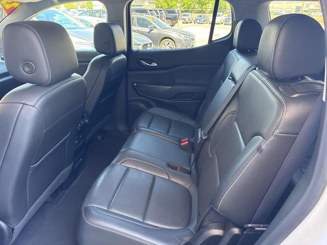 Photo of 2023 Summit White GMC Acadia
