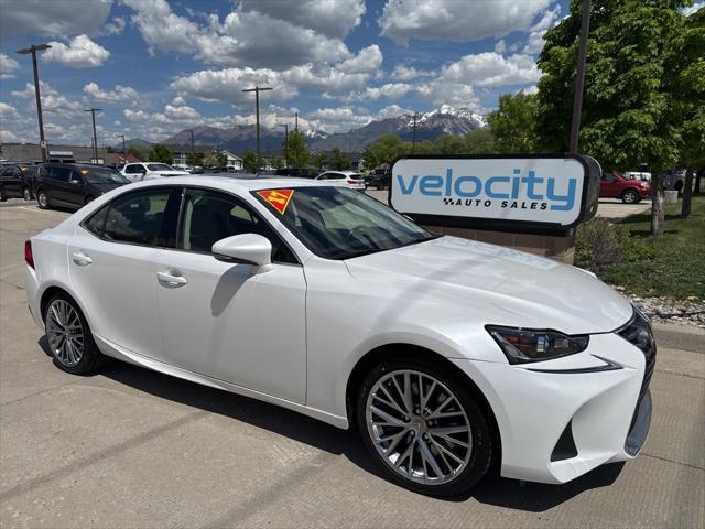 2017 Lexus Is 300