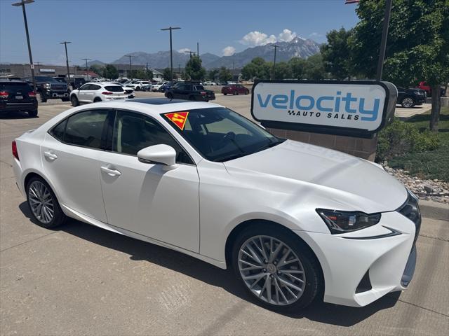 2017 Lexus Is 300