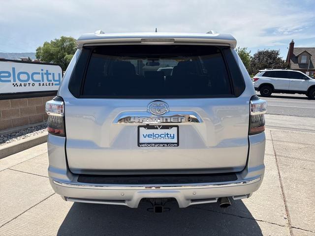 Photo of 2019 Classic Silver Metallic Toyota 4Runner
