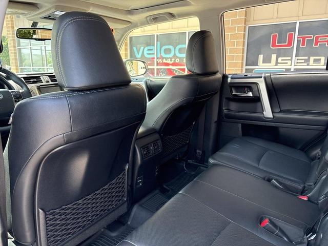 Photo of 2019 Classic Silver Metallic Toyota 4Runner