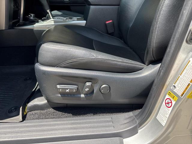 Photo of 2019 Classic Silver Metallic Toyota 4Runner