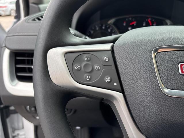 Photo of 2024 Summit White GMC Terrain