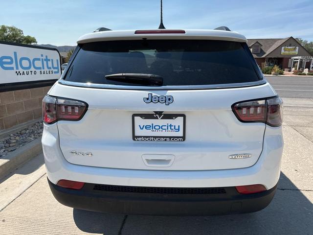 Photo of 2023 Bright White Clearcoat Jeep Compass