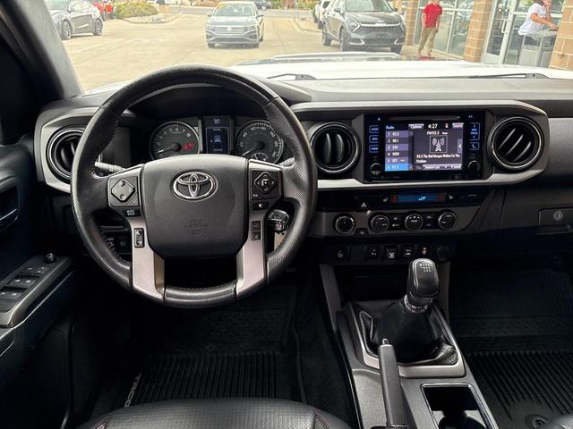 Photo of 2019 Super White Toyota Tacoma