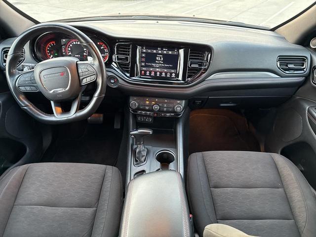 Photo of 2023 Octane Red Pearlcoat Dodge Durango
