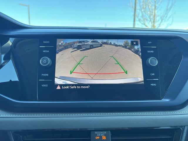 Photo of 2024 Gray Volkswagen Taos