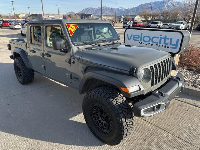 2023 Jeep Gladiator