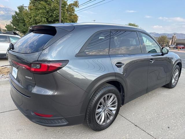 Photo of 2024 Machine Gray Metallic Mazda CX-90