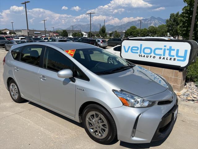 2017 Toyota Prius V