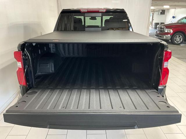 Photo of 2024 Black Chevrolet Silverado 1500
