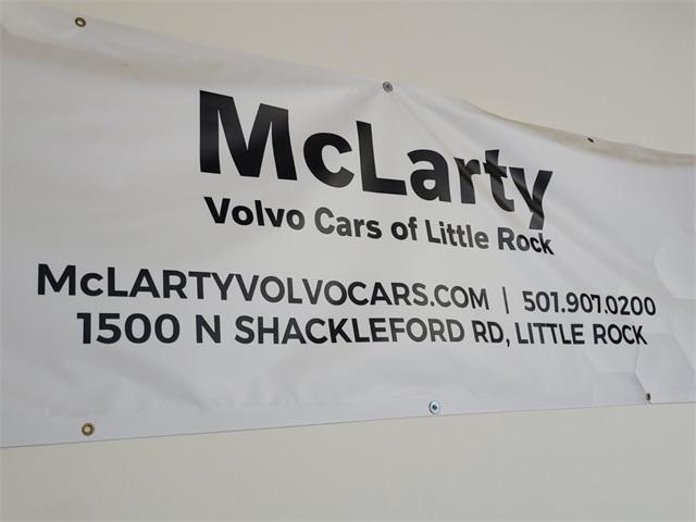 Photo of 2024 Crystal White Metallic Volvo S60