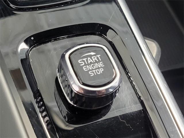 Photo of 2024 Crystal White Metallic Volvo S60