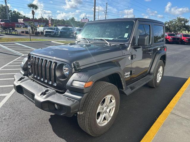 Photo of 2020 Granite Crystal Metallic Clearcoat Jeep Wrangler