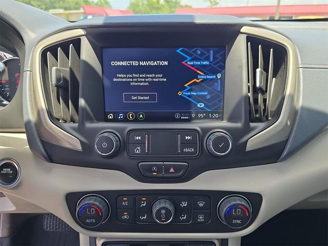Photo of 2022 Summit White GMC Terrain