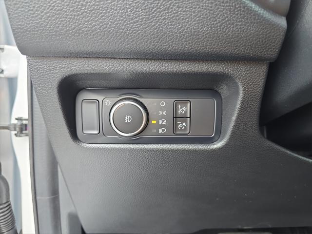 Photo of 2025 Oxford White Ford Ranger