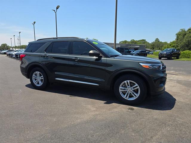 Photo of 2022 Forged Green Metallic Ford Explorer