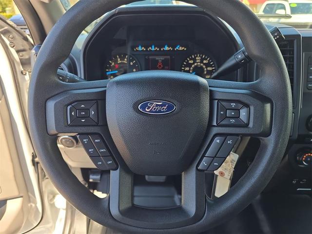 Photo of 2015 Oxford White Ford F-150