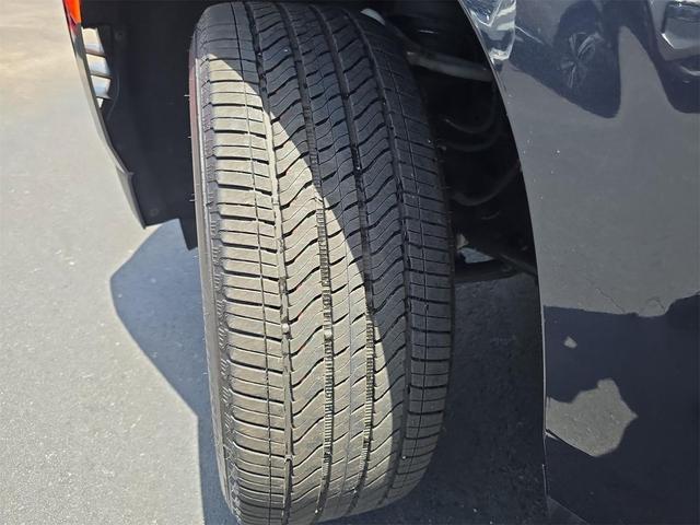 Photo of 2024 Dark Ash Metallic Chevrolet Tahoe