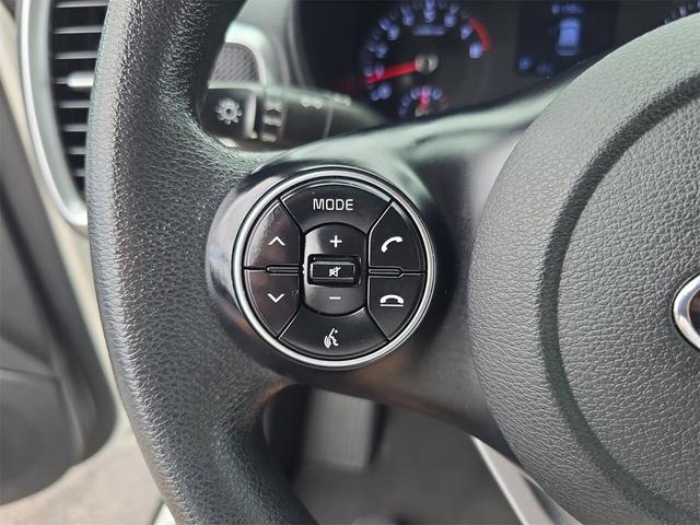 Photo of 2020 Snow White Pearl Kia Soul